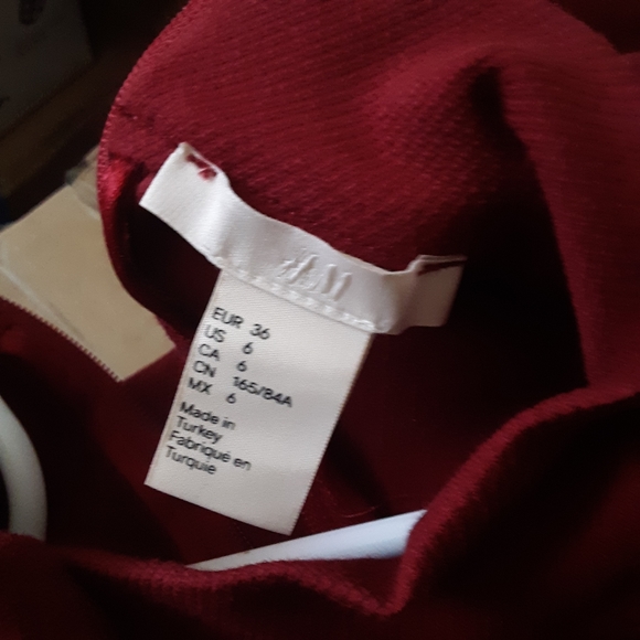 H&M red fit and flare dress, size 6 - Picture 3 of 4